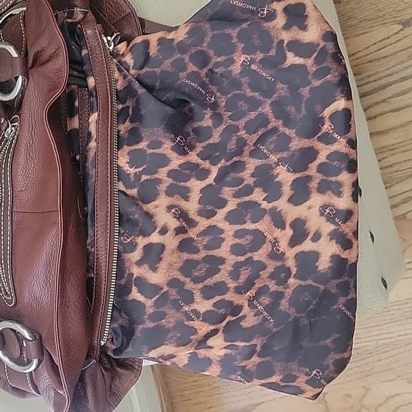 SOLD -B. Makowsky Genuine Leather Handbag Brown EUC w/ Dust Bag - Picture 12 of 13